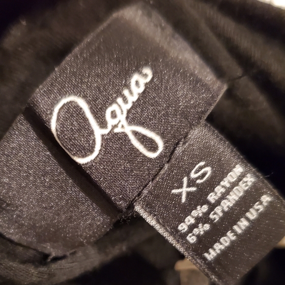 Aqua Tank Top - Picture 3 of 3